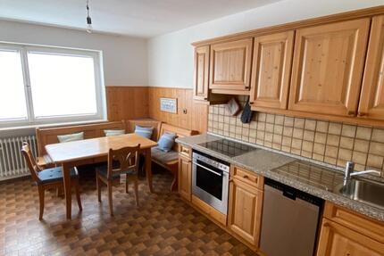 verschiedene WG Zimmer in frisch renovierter Doppelhaushälfte - Rosenheim Egarten