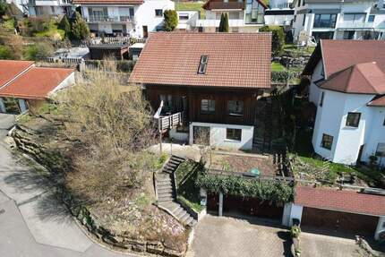 Freistehendes Einfamilienhaus mit 8,5-Zimmer in Lauterstein - Nenningen