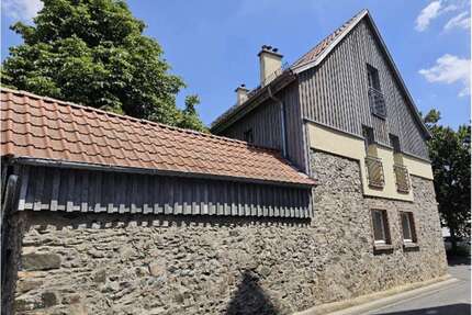 Haus zum Kaufen in Seeheim-Jugenheim 1.449.000,00 € 408 m²