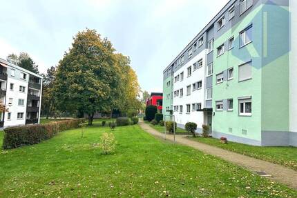 3-Zimmer-Wohnung mit Balkon im 3. OG eines gepflegten Mehrfamilienhauses - Villingen-Schwenningen
