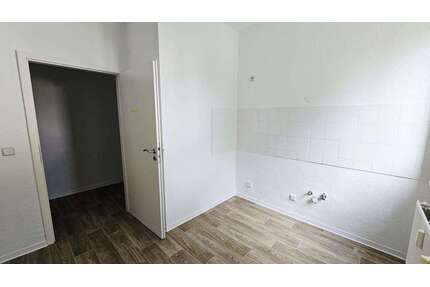 Wohnung zum Mieten in Magdeburg 355,81 € 50.83 m²