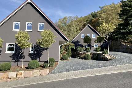Haus zum Kaufen in Bad Vilbel 1.150.000,00 € 284 m²
