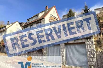 Haus zum Kaufen in Triberg 129.000,00 € 190 m²
