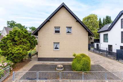 Haus zum Kaufen in Köln 579.000,00 € 130.98 m²