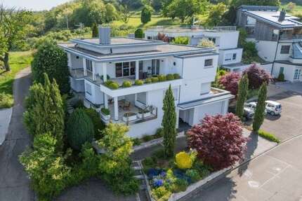 Haus zum Kaufen in Bad Bellingen 980.000,00 € 330.21 m²