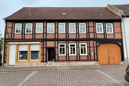 Fachwerkhaus mit großem Grundstück - Oebisfelde-Weferlingen Döhren