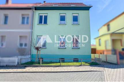 Haus zum Kaufen in Ballenstedt 150.000,00 € 180 m²