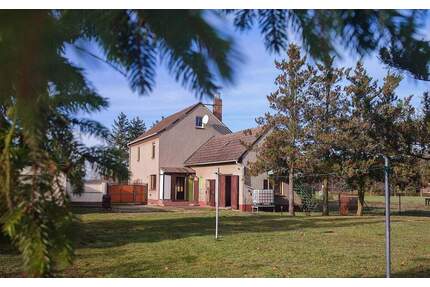 Einfamilienhaus mit großem Grundstück - Schleife Schleife-Rohne