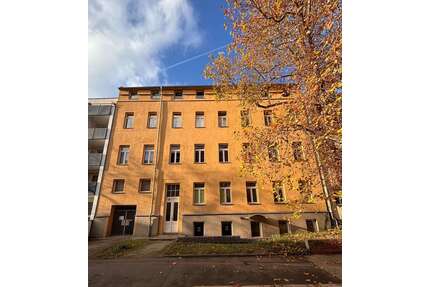 Wohnung zum Kaufen in Halle (Saale) 100.000,00 € 59.2 m²