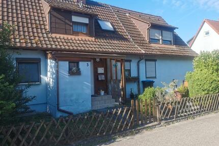 Einfamilienhaus mit zwei Wohneinheiten in Crailsheim–Roter Buck