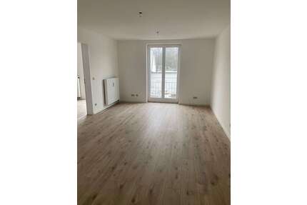 Wohnung zum Mieten in Chemnitz 435,00 € 80.17 m²