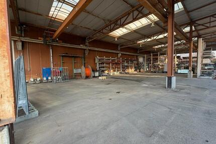 500 m² überdachte Freifläche im Gewerbegebiet Talheim - Cleebronn