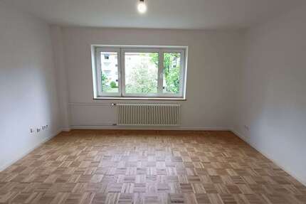 Wohnung zum Mieten in München 1.125,89 € 63.79 m²