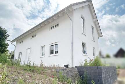 Haus zum Kaufen in Marmagen 415.000,00 € 143 m²