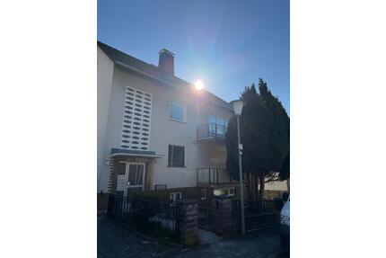 Kernsanierte 4-Zimmer-Wohnungen in Top-Lage in Kassel