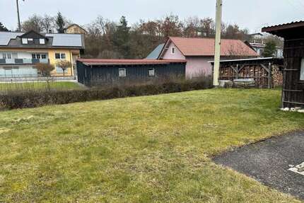 Grundstück zu verkaufen in Wiesent 189.000,00 € 458 m²