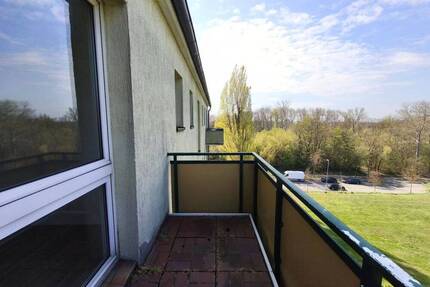 Hier stimmt der Preis mit EBK und Balkon! - Merseburg