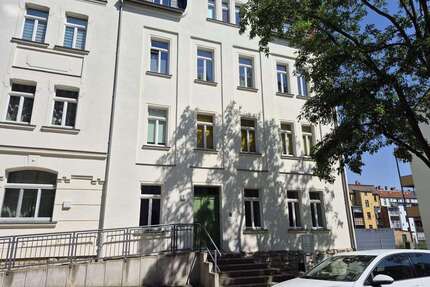 Wohnung zum Mieten in Zeitz 330,00 € 47 m²