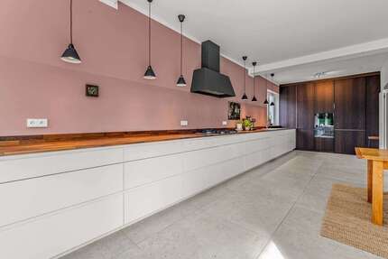 Haus zum Kaufen in Berlin 2.590.000,00 € 311 m²