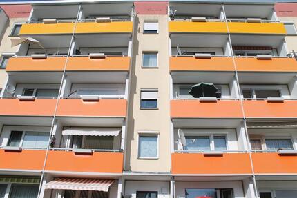 Charmante und möblierte 2 Zimmer Zimmer Wohnung in Georgenthal