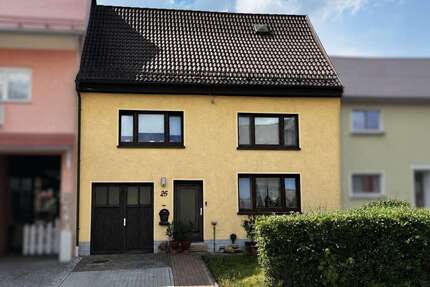 Haus zum Kaufen in Ilmenau 38.000,00 € 120 m²