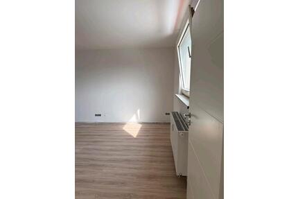 Wohnung zu vermieten ab sofort - 750,00&nbsp;EUR Kaltmiete, ca.&nbsp; 74,00&nbsp;m&sup2; in Bergkamen (PLZ: 59192)