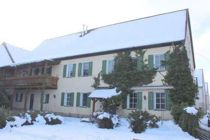 HIER IST VIELES MÖGLICH: Renoviererhaus für mehrere Wohnungen undoder Gewerbe - Erlangen Steudach