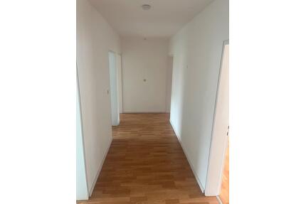 Helle 3-Zimmerwohnung zu vermieten - Lippstadt Overhagen