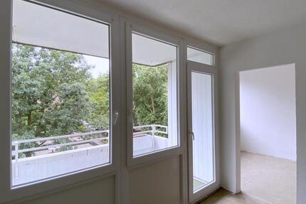 Frisch renoviertes Familienglück: Gestalten Sie Ihren Wohntraum selbst! - Duisburg Hamborn