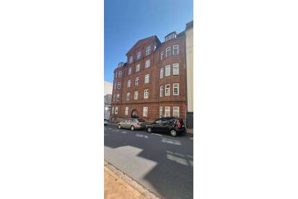 Wohnung zum Kaufen in Flensburg 130.000,00 € 84 m²