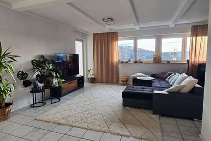 Wohnung zum Kaufen in Leonberg 319.600,00 € 94 m²