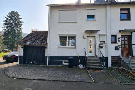 Dopplelhaushälfte - 950,00&nbsp;EUR Kaltmiete, ca.&nbsp; 120,00&nbsp;m&sup2; in Idar-Oberstein (PLZ: 55743)
