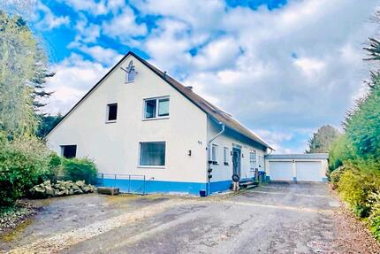 Traumhaftes Einfamilienhaus - 599.000,00&nbsp;EUR Kaufpreis, ca.&nbsp; 376,00&nbsp;m&sup2; in Dierdorf (PLZ: 56269)