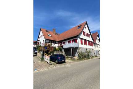 Wohnung zum Kaufen in Schlaitdorf 219.000,00 € 80 m²