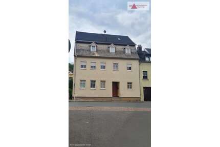Haus zum Kaufen in Hohenstein-Ernstthal 95.600,00 € 146 m²