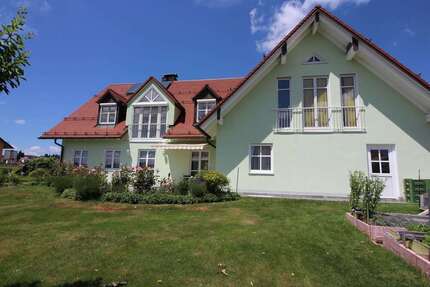 Haus zum Kaufen in Regen 795.000,00 € 320 m²