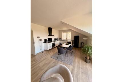 Hochwertige 3-Zimmer-Neubauwohnung mit Balkon - 97m2 - - Saterland