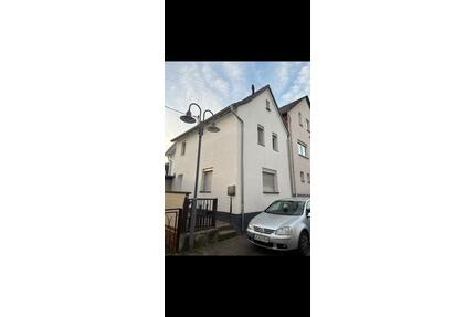 Einfamilienhaus in Dehrn zu vermieten - Runkel