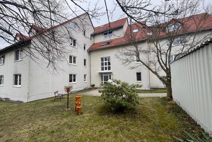 wunderschöne, helle und moderne 1 Raum Wohnung mit Balkon und Stellplatz - Freiberg