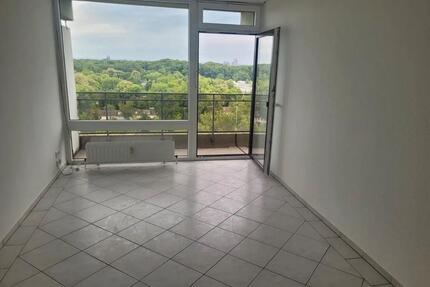 1WG-Zimmer Nähe Spoho KölnHelle 3er WG mit Balkon | Junkersdorf