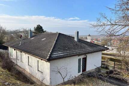 Für Naturliebhaber, Einfamilienhaus mit großem Grundstück in Stadtlauringen