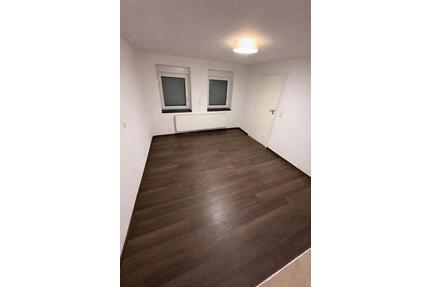 Mietwohnung - 650,00&nbsp;EUR Kaltmiete, ca.&nbsp; 60,00&nbsp;m&sup2; in Ellenz-Poltersdorf (PLZ: 56821)