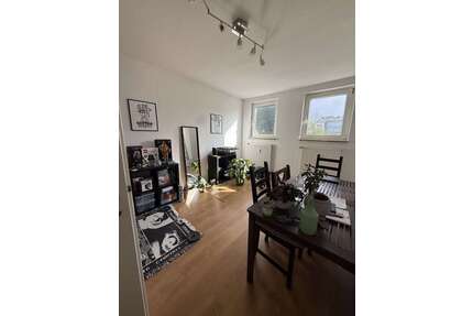 Wohnung zum Mieten in Wülfrath 460,00 € 54.9 m²