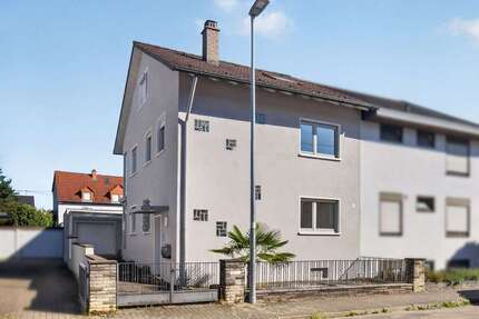 Haus zum Kaufen in Karlsruhe Neureut 549.000,00 € 116 m² - Karlsruhe / Neureut