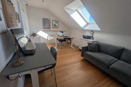 *provisionsfrei* Mit Einbauküche: Helle und klimatisierte Wohnung - Hallstadt