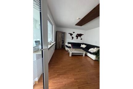 Helle 3-Zimmer-Wohnung mit Wintergarten & Top-Modernisierung - Wilhelmshaven Heppens