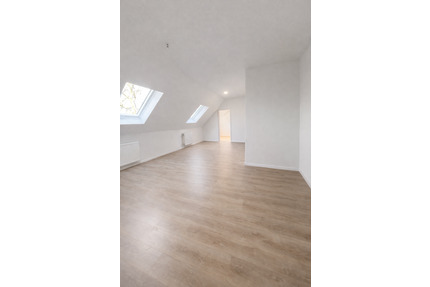 2-Zimmer-Wohnung in Krefeld mit neuem Bad zu vermieten! - Duisburg Rheinhausen