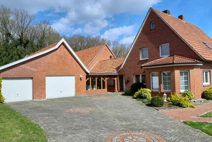 Einfamilienhaus Eggermühlen mit 3 Garagen und Scheune san.- bed. - Ankum