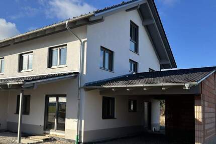 *NEUBAU - hochwertige DHH (Erstbezug) - Ampfing