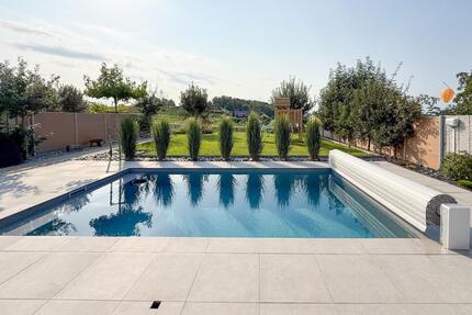 Modernes Luxus 5 Zimmer Haus mit Pool, Aussicht, 173qm & Top-Ener - Vogtsburg im Kaiserstuhl